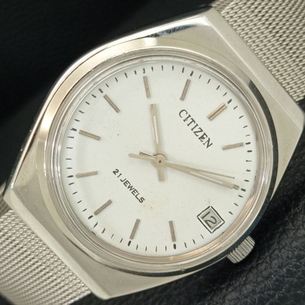 Vintage 1984 Citizen Manual Wound Mens Silver Watch W/Date & Silver accents